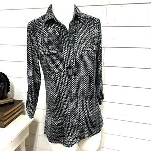 Black white top blouse urban collection small